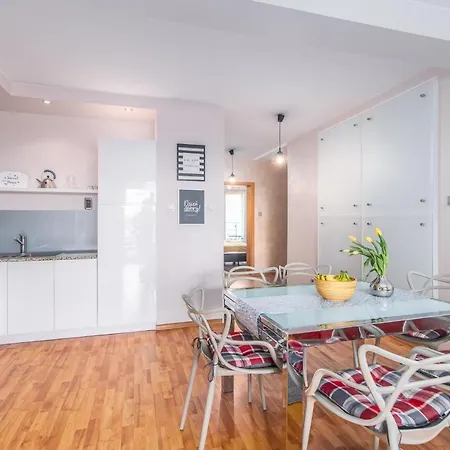 Nadmorskie - Portowe Apartman *